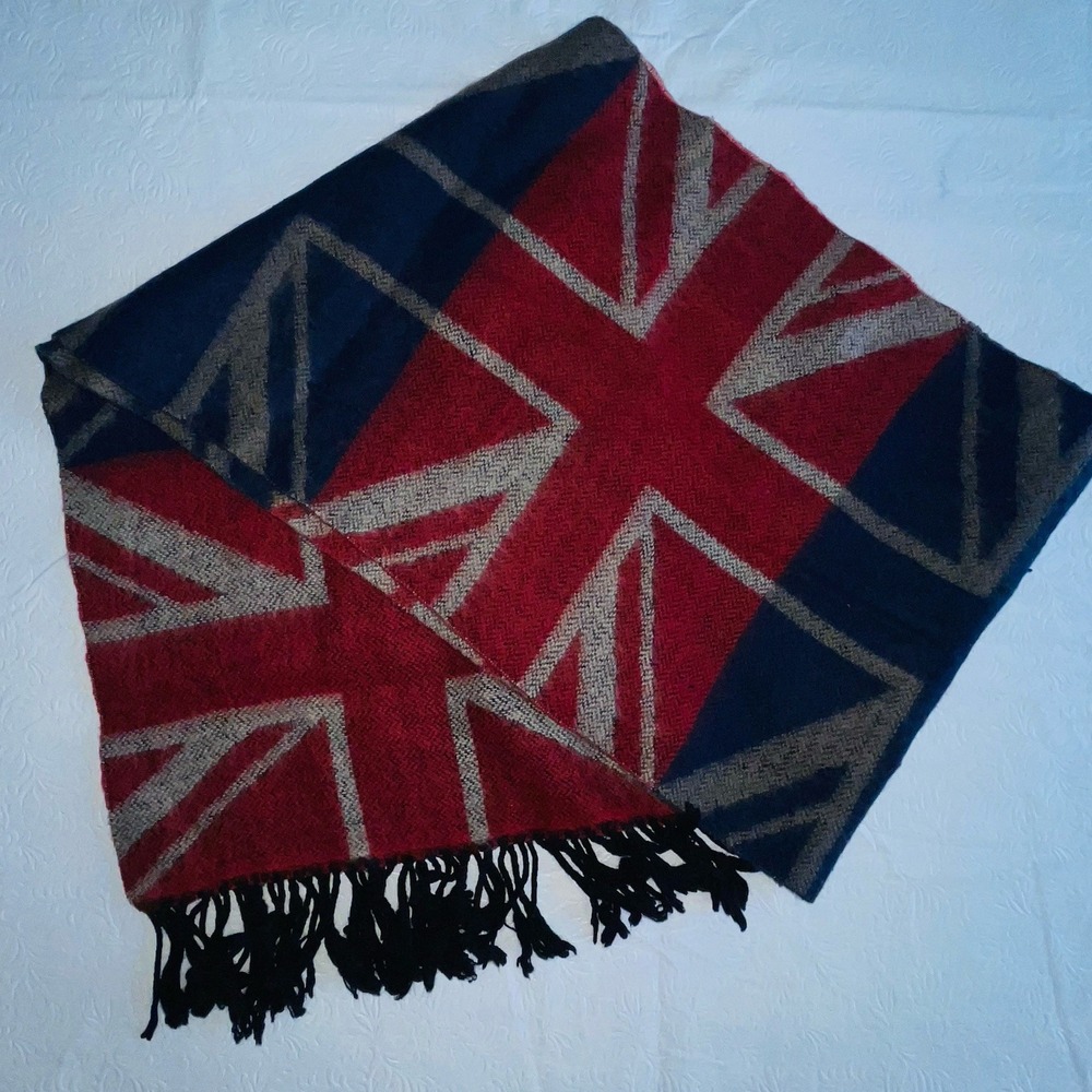 Union Jack British Flag Knit Scarf Fringed Winter Muffler Red Blue Grey 31"